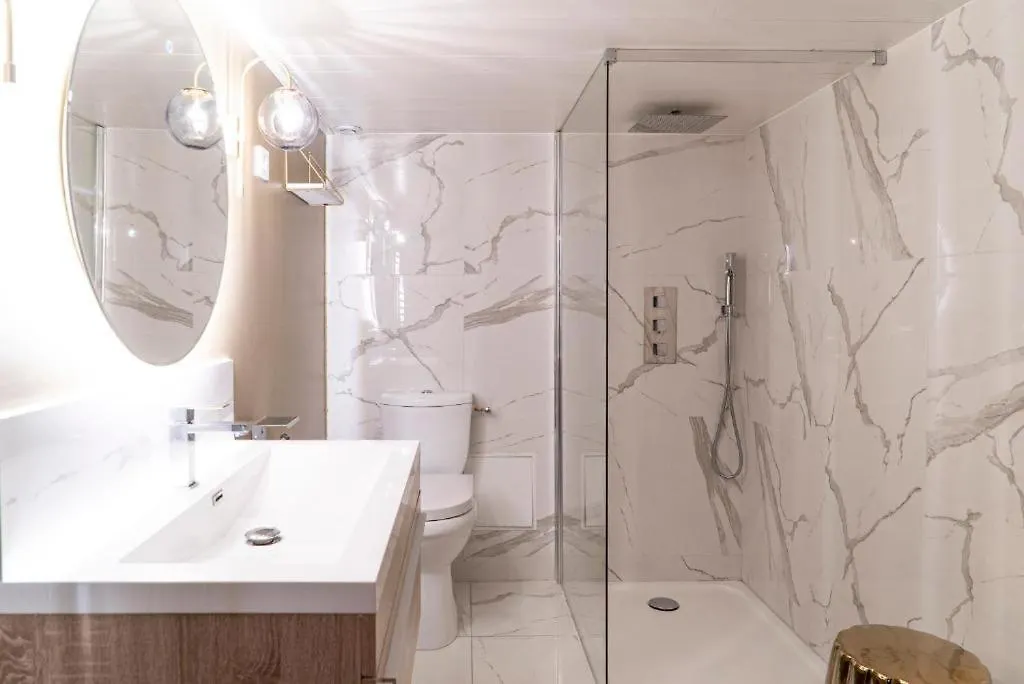 Suite Amalfi Lyon Apartment